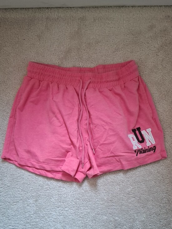 Splash Pants - Pink "RUN Training" Graphic Sweat Shorts